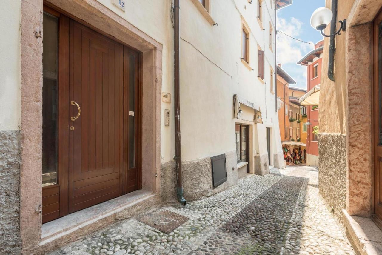 Borgo Due Con Parcheggio Apartment Malcesine Exterior photo